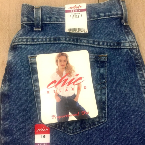 Vintage NWT Chic Ultra High-Rise Mom Jeans - Picture 3 of 5